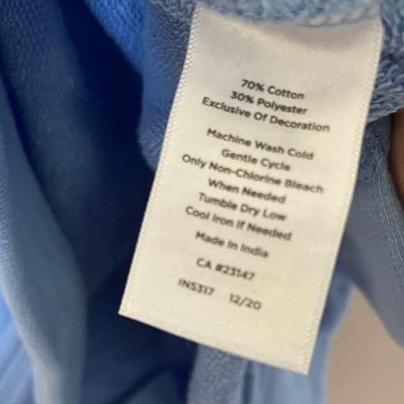 Talbots Blue Sweatshirt Hummingbird Embroidered Size Medium - Picture 4 of 5